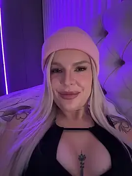 Stripchat Adult Webcam of RubyLunaa