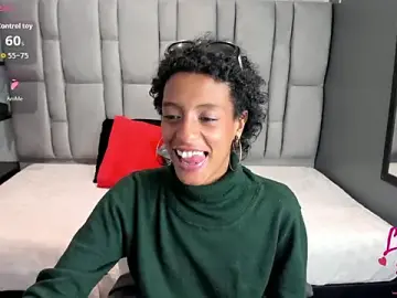 Stripchat Live Porn of Zia_Green