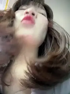 Stripchat Best Webcam of littleqiu