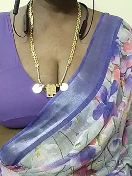 Stripchat Live Sex Cam of niki076_tamil