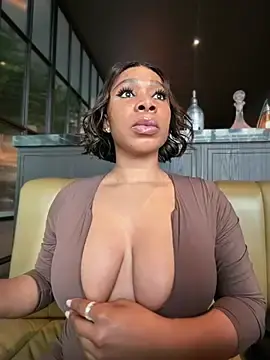 Stripchat Best live sex cam show of Belle___