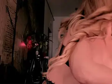 Stripchat Free Live Porn of blond3bab3