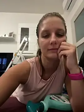 Stripchat Watch Live Sex Cams of jennifer11772