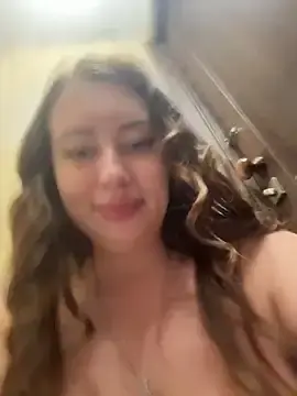 Stripchat Watch Live Sex Cams of AdinaKan