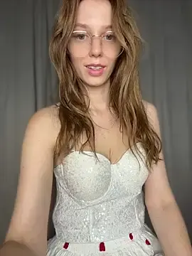 Stripchat Free Porn Cam of AnikaBest