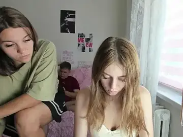 Stripchat Free Porn Cam of AnikaBest