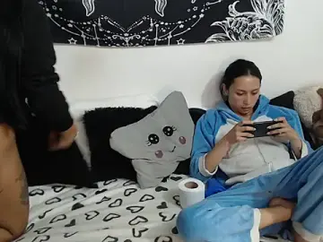 Stripchat Adult Webcams of emily_n_abby
