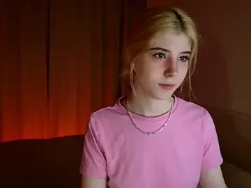 Stripchat Free Live Porn of Bella_amory