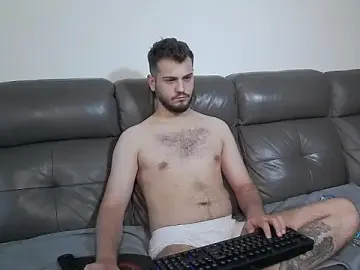 Stripchat Watch Live Sex Cams of CrazyDom1