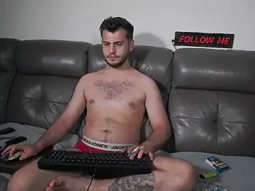 Stripchat Adult Webcam of CrazyDom1