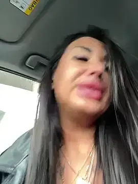 Stripchat Free Porn Cam of RuslanaXX