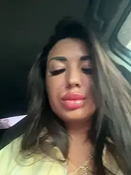Stripchat Live Porn of RuslanaXX