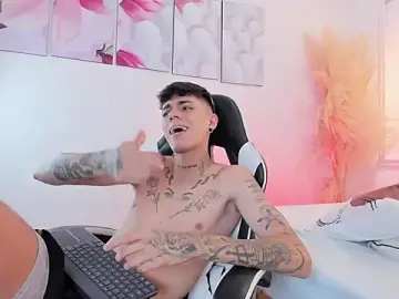 Stripchat Nude Webcam of Tommy_valverde