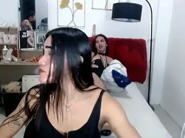 Stripchat Free Live Porn of hugecockpaula