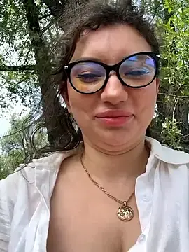 Stripchat Live Porn of MooonReal