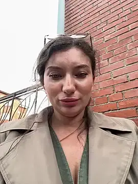 Stripchat Free Porn Cam of MooonReal