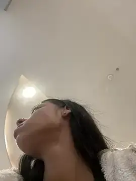Stripchat Live Sex Cam of two_milkyway