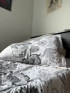 Stripchat Free Live Porn of MaxiWildd