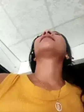 Stripchat Live Sex of chikivivi-