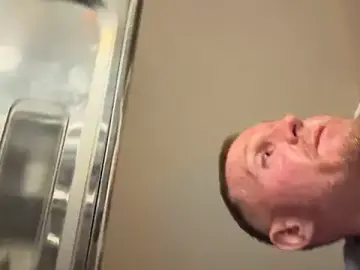 Stripchat Free Live Porn of Gayginger86