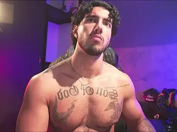 Stripchat Sex Cam of JACOB_MARTINS