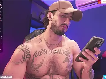 Stripchat Live Sex of JACOB_MARTINS