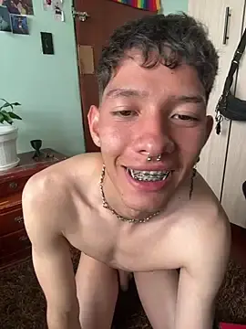 Stripchat Sex Chat of heyy_noah11