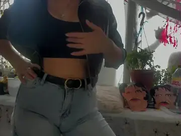 Stripchat Adult Webcam of 92yourbitch922