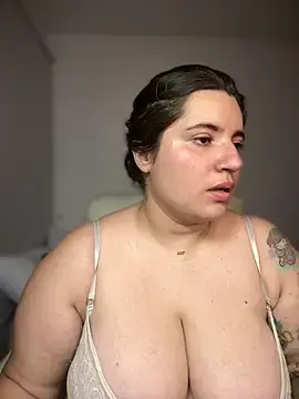 Stripchat Sex Chat of horny_roomiess