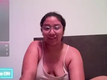 Stripchat Free Live Porn of Kmiii21