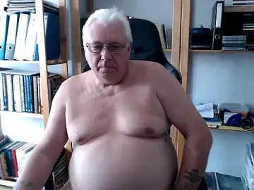 Stripchat Live Sex of SchwanzhureXXL