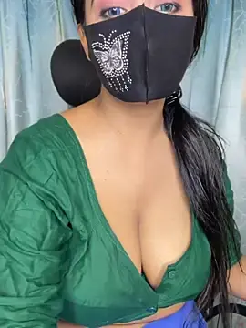 Stripchat Sex Chat of Naughty_Queen49