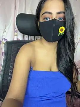 Stripchat Nude Webcam of Naughty_Queen49