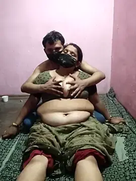 Stripchat Sex Cam of gujjuhotcouple