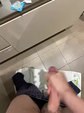 Stripchat Sex Cam of ninjarage14