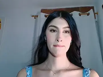 Stripchat Live Sex Cam of valeria_gonzales_