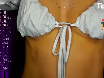 Stripchat Live Porn of Alianna_Solo_Kisses