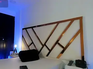 Stripchat Adult Webcam of Aron_cruz