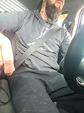 Stripchat Sex Cam of Beardedtattood