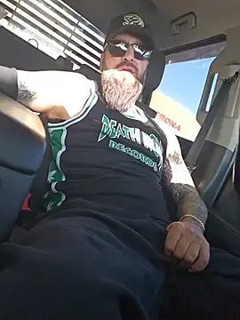 Stripchat Adult Webcam of Beardedtattood