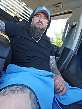 Stripchat Best Webcam of Beardedtattood