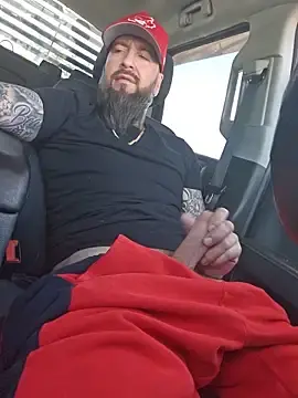 Stripchat Adult Webcam of Beardedtattood
