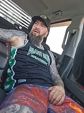 Stripchat Best Webcam of Beardedtattood