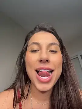 Stripchat Sex Cam of Carolini09
