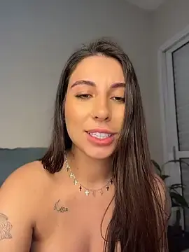 Stripchat Nude Webcam of Carolini09