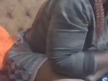 Stripchat Live Sex Cam of Bootiq