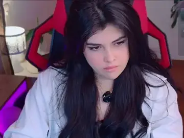 Stripchat Free Live Porn of Nannicutee