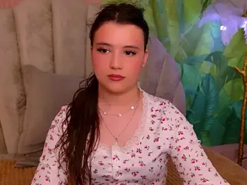 Stripchat Free Porn Cam of Pauline_Heaven