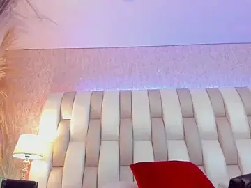 Stripchat Watch Live Sex Cams of Rebeca_jones