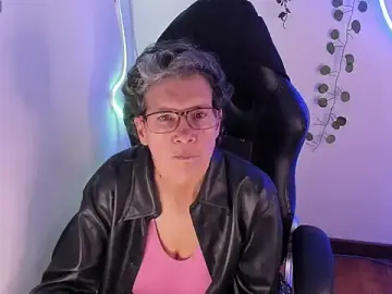 Stripchat Private Sex Chat of selena_ferreira